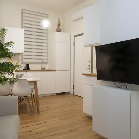 Apartament & Modern Porta Vittoria-duomo By Rentopolis Mediolan